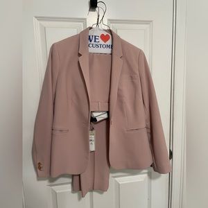 Banana Republic Dusty Rose Petite Suit (blazer and pants), size 8P. Pants NWT
